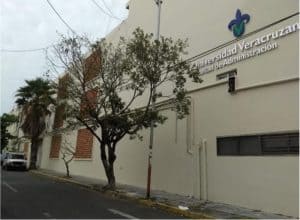 Mantenimiento Menor de Inmuebles de la Facultad de Administración Veracruz, Ver